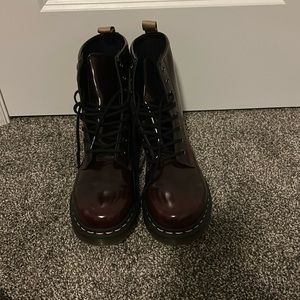 Dr Martens Size 9 Cherry Leather Boots